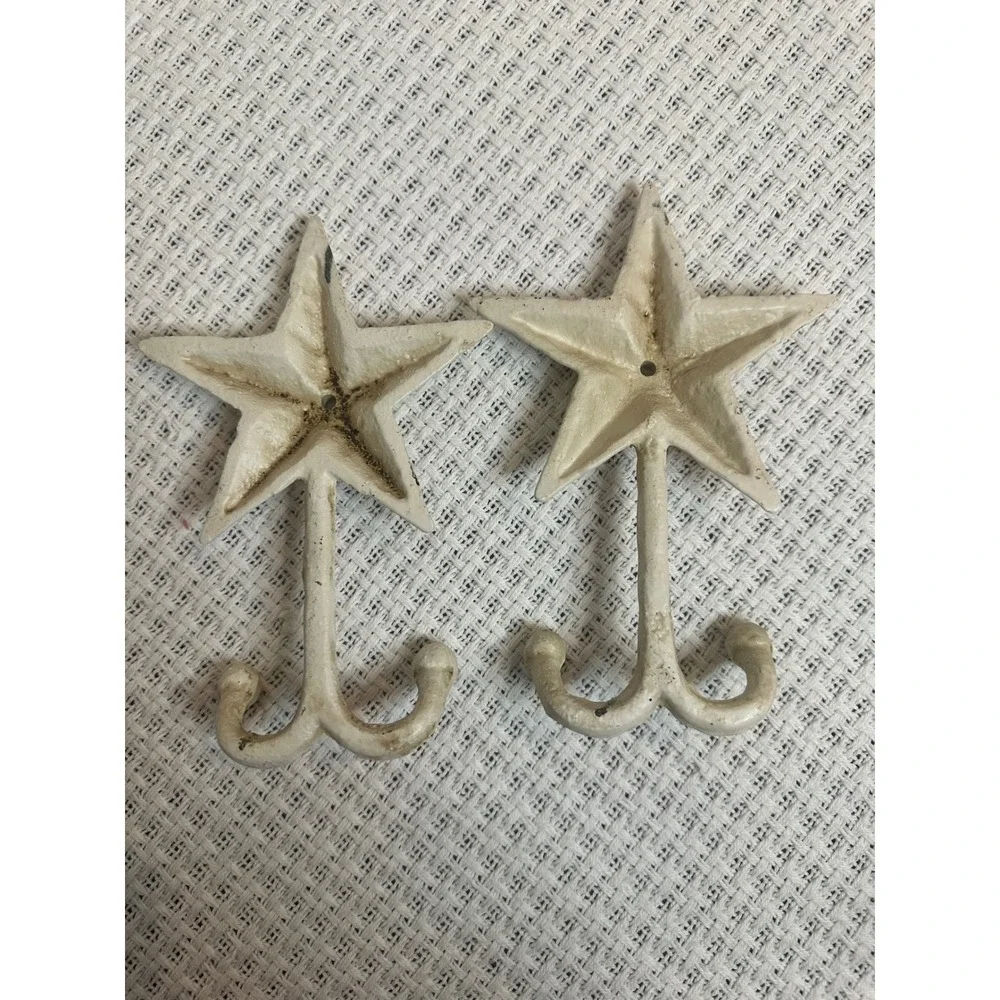 Unbranded pair cast